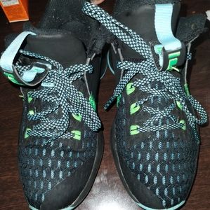 Nike LeBron Witness 5 "Black/Lagoon Pulse/Green Strike"  Basketball
